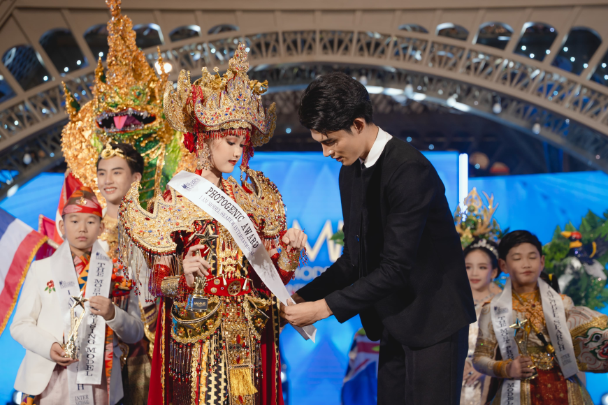 Model Cilik Asal Garut, Scheherazade Aurora, Harumkan Indonesia di Ajang Internasional Thailand