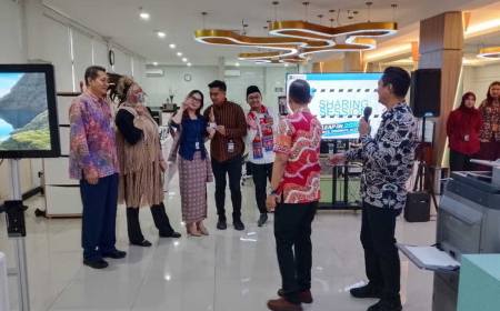 Semarak Hari Kartini, BRI Region 6 Gelar Lomba Busana Nasional untuk Pekerja